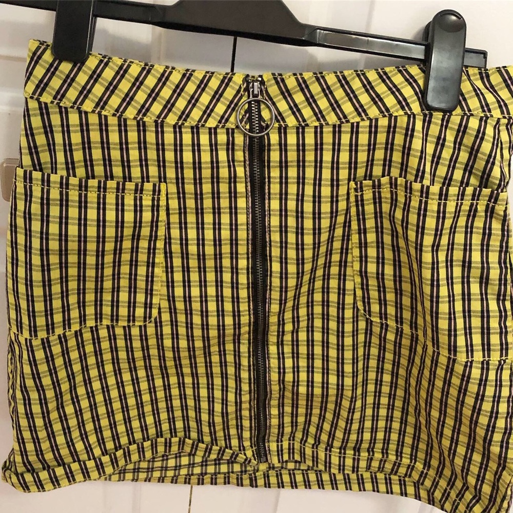 trendy mini skirt